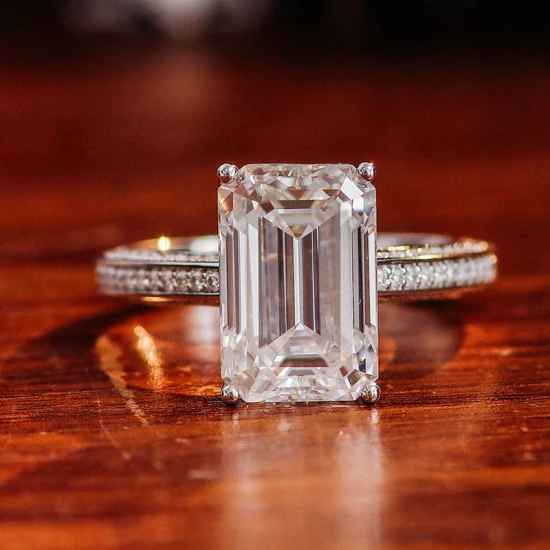 Anelli di nozze con diamanti Moissanite 14K Anello in oro 10K 8,5 CT Smeraldo ghiacciato con pietre sciolte Moissanite
